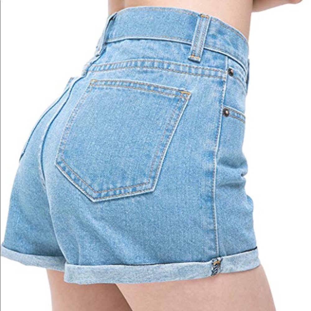 Woman’s / Junior’s High Waisted Jean Shorts - L